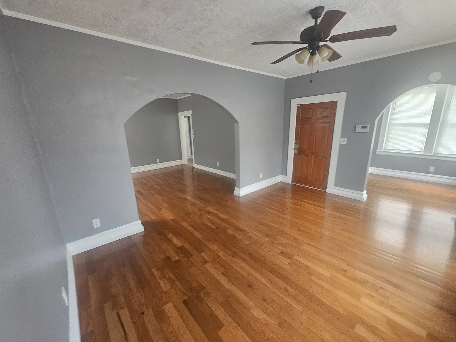 2 bed, 1242 sqft, $2,000 — Photo 2