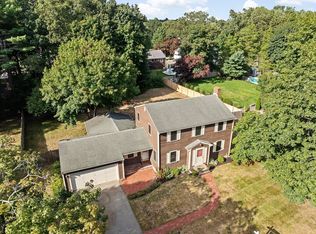 56 Old County Rd, Hingham, MA 02043