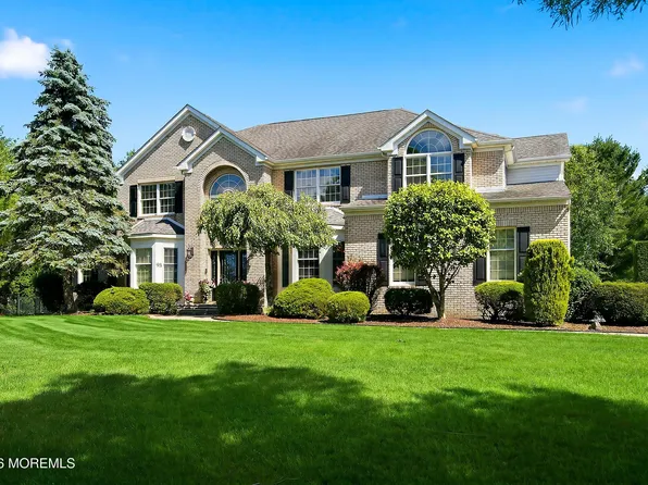 98 Summit Drive, Freehold, NJ 07728