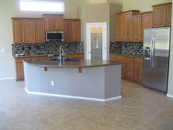 4th image of 20320 S 187th St
