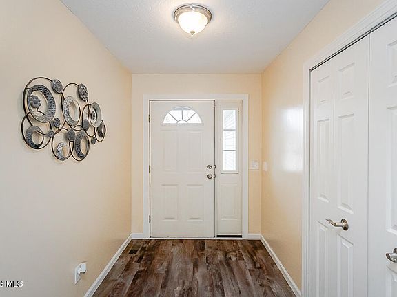 5th image of 5695 Greenridge Dr