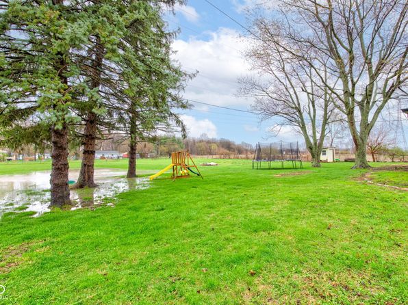 7764 S State Road 109, Markleville, IN 46056