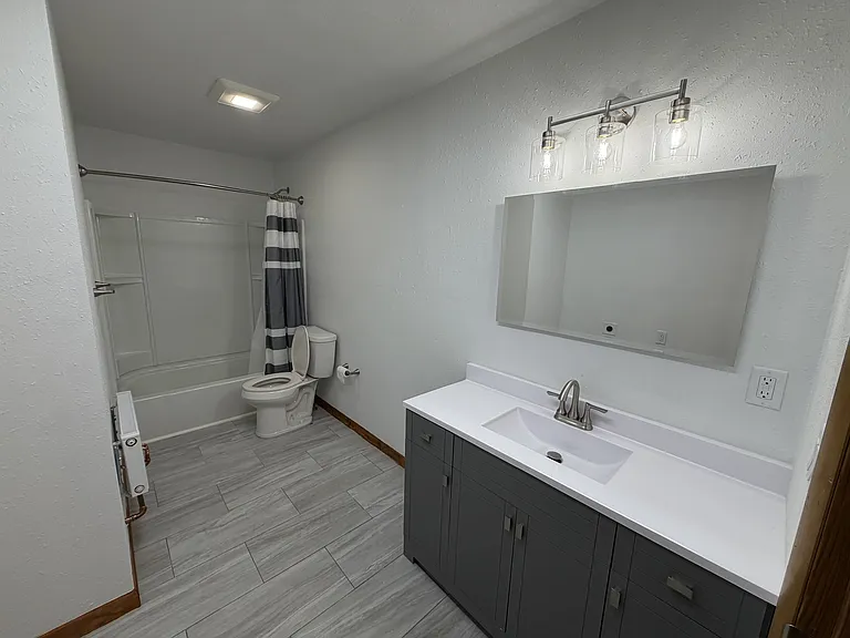 1245 High Bluff St #2 — Photo 15