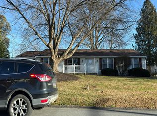 15 Fairview Ave, Lancaster, PA 17603