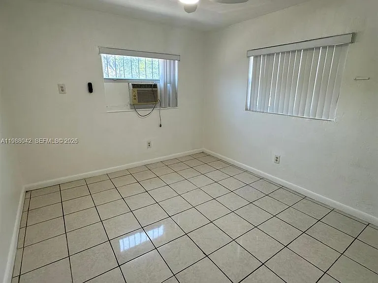 100 NE 78th St #6 — Photo 8