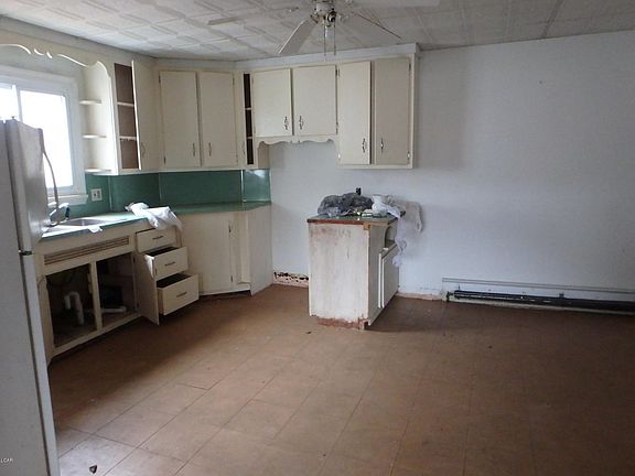 1st Kitchen