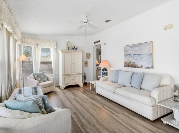 204 Mallard Drive #U, Briny Breezes, FL 33435