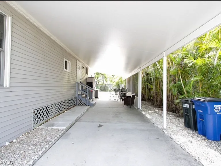 16061 Siesta Dr — Photo 6