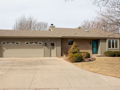 3235 S Hummingbird Ln, Appleton, WI, 54915