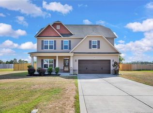 621 Pecan Grove Loop, Hope Mills, NC 28348