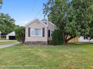 4615 Tolland Ave, Holt, MI
