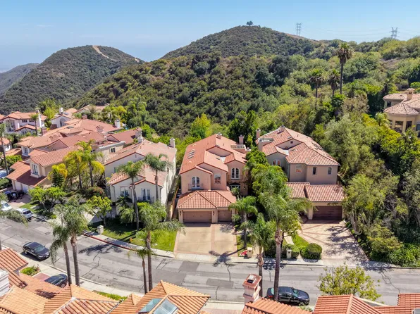 12626 Promontory Rd, Los Angeles, CA 90049