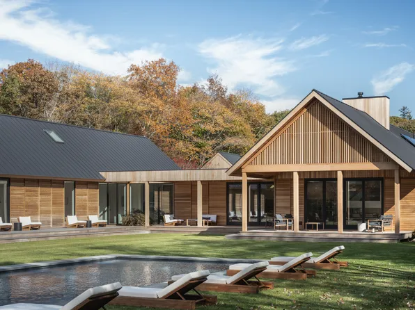 574 Montauk Hwy, East Hampton, NY 11937