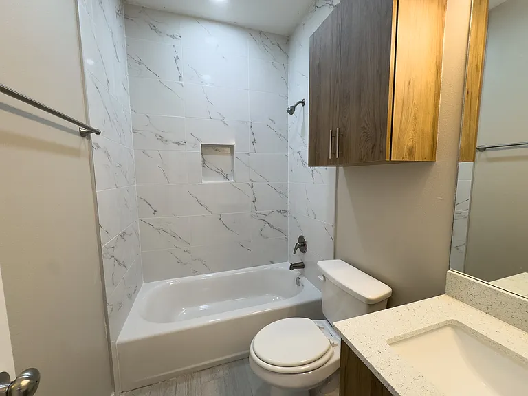 305 Legend St — Photo 7