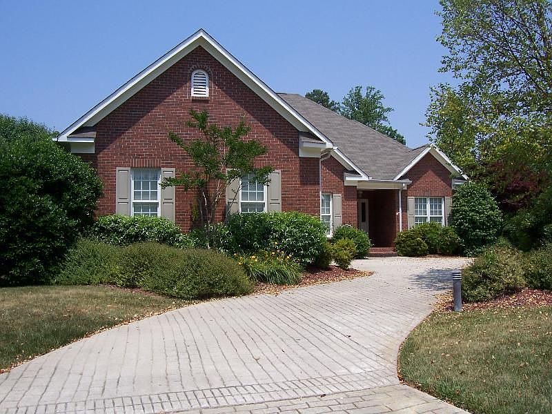 1st image of 3121 Peninsula Dr
