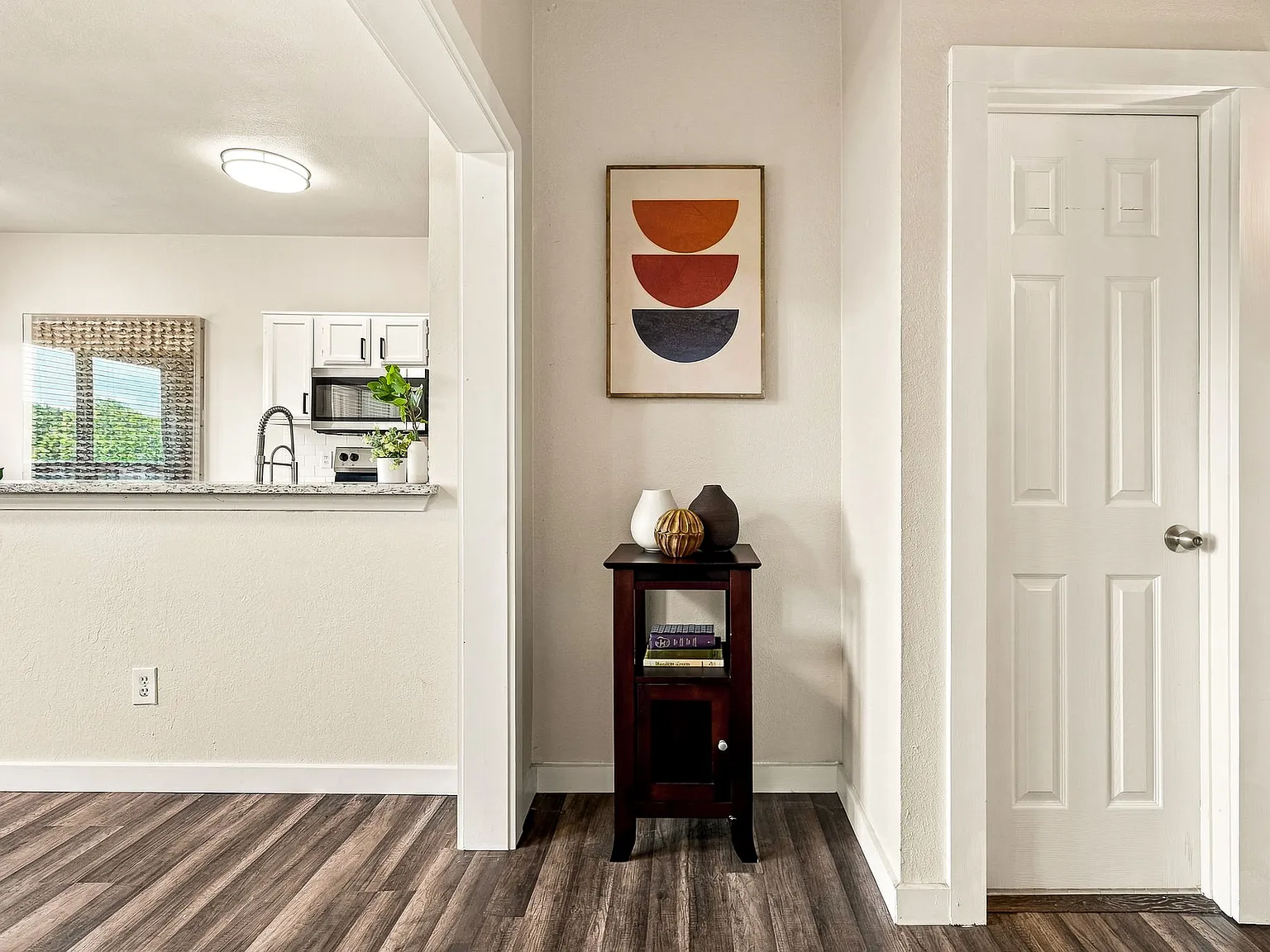 1 bed, 663 sqft, $1,500 — Photo 2