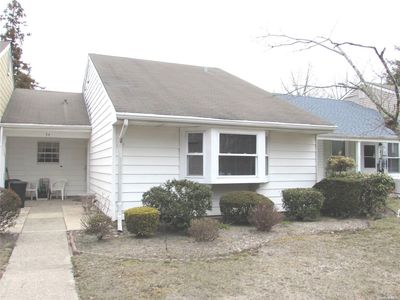 34 Freedom Lane #1, Coram, NY, 11727