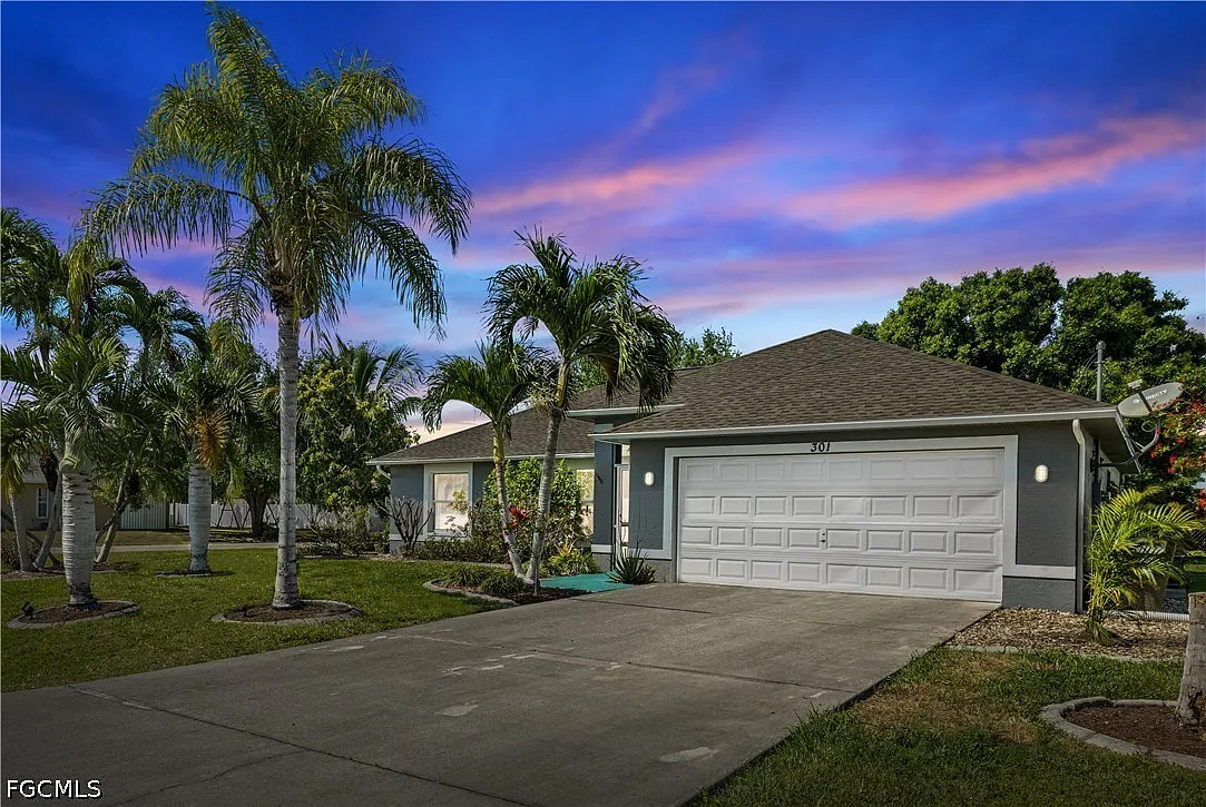 3 bed, 2.0 bath, 1472 sqft, $2,250 — Photo 1
