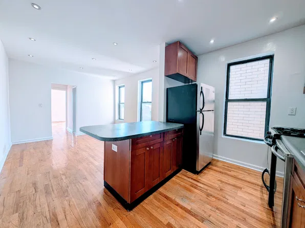 96 Hart Street image 1 of 6