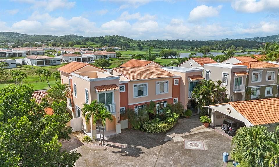 2nd image of 30 Flamboyan