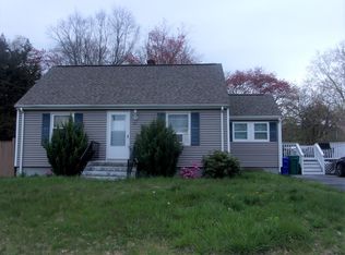 23 Chester St, Attleboro, MA 02703