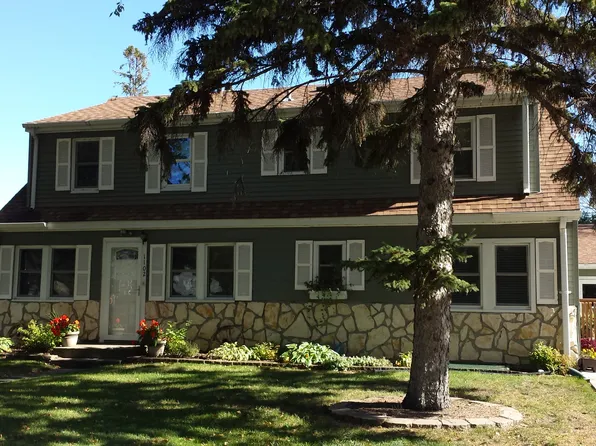1102 14th St N, Moorhead, MN 56560