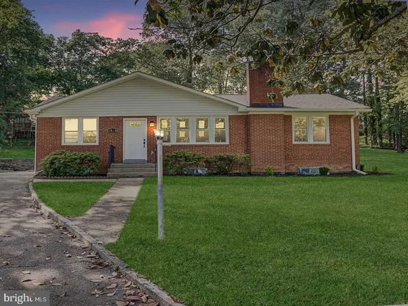 4804 Henderson Rd, Temple Hills, MD 20748