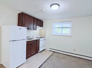 2 Ravena Ave APT 1, Riverside, RI 02915