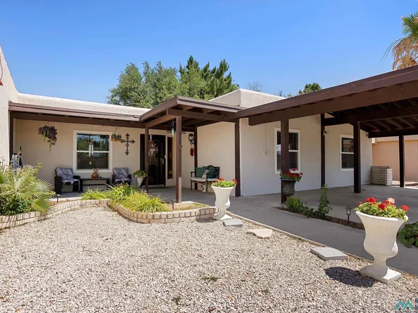 1615 Desert Willow Dr, Carlsbad, NM 88220