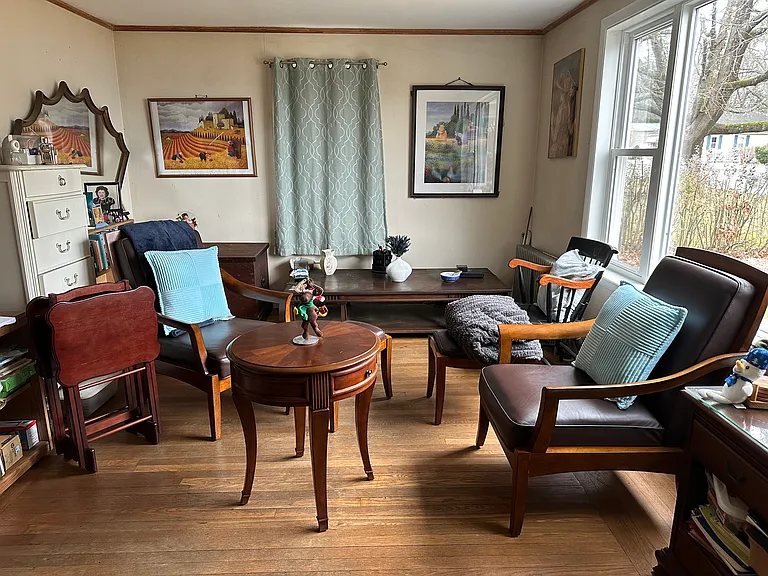 Primrose Dr — Photo 16