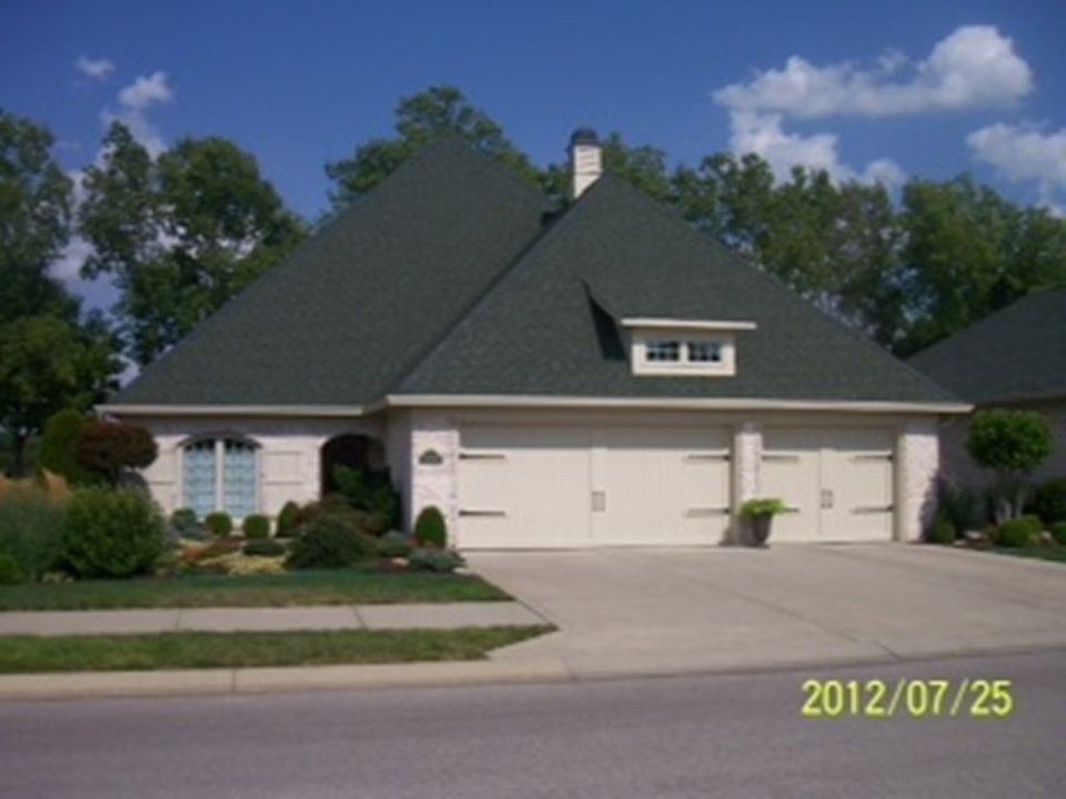 1st image of 3381 Nottinghill Dr E