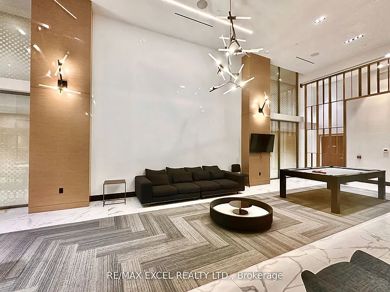 15 Queens Quay E #3101 — Photo 33