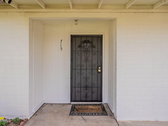 4th image of 715 W TAYLOR Avenue