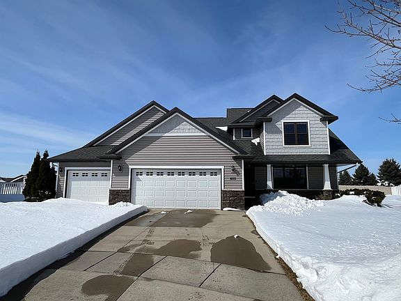 2nd image of 600 Castlestone Ct