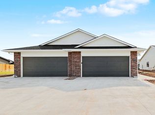 2712 S Airman St, Wichita, KS 67210