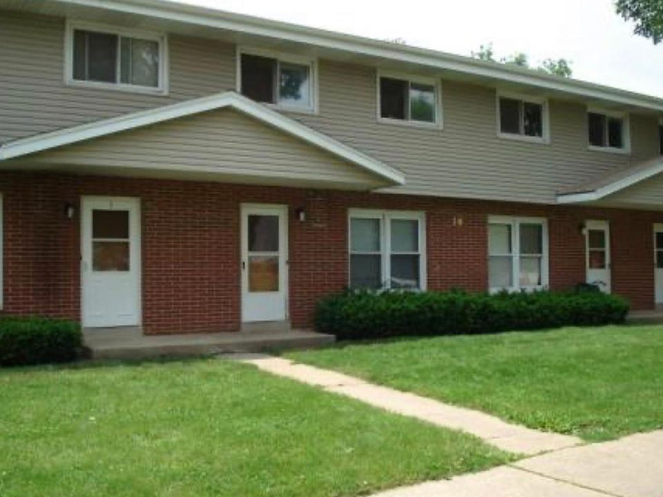 1st image of 16 S Pontiac Dr APT 7