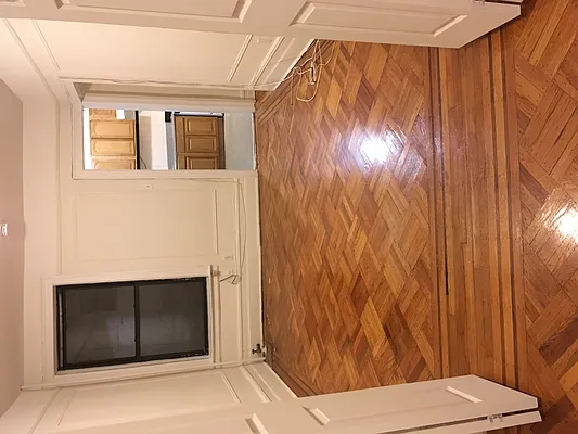 Rented by Astoria Park Realty Group Inc | media 27