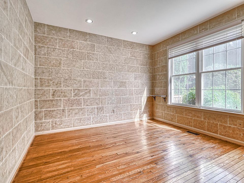 119 Ruth Eager Ct Pikesville, MD Zillow Apartments for Rent in