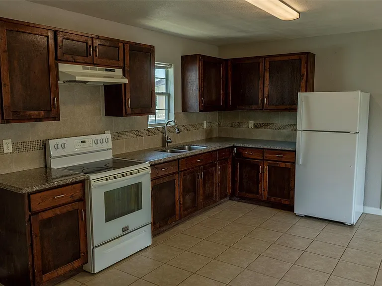 537 Cottontail Dr #B — Photo 5