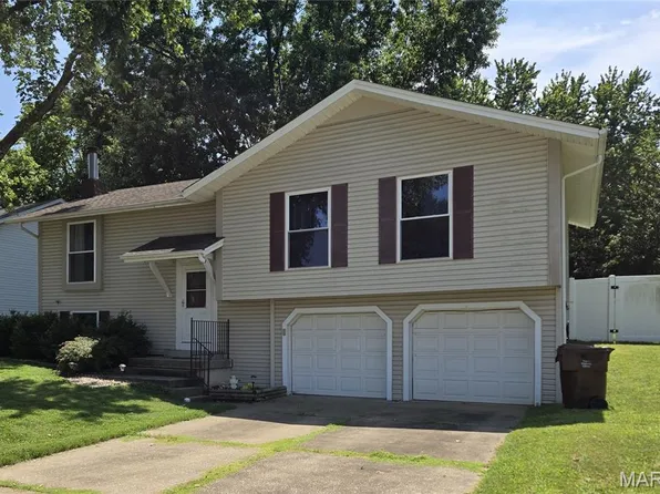 3 Jane Dr, Saint Peters, MO 63376