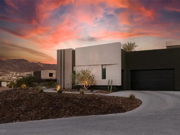 623 Dragon Mountain Ct, Henderson, NV 89012