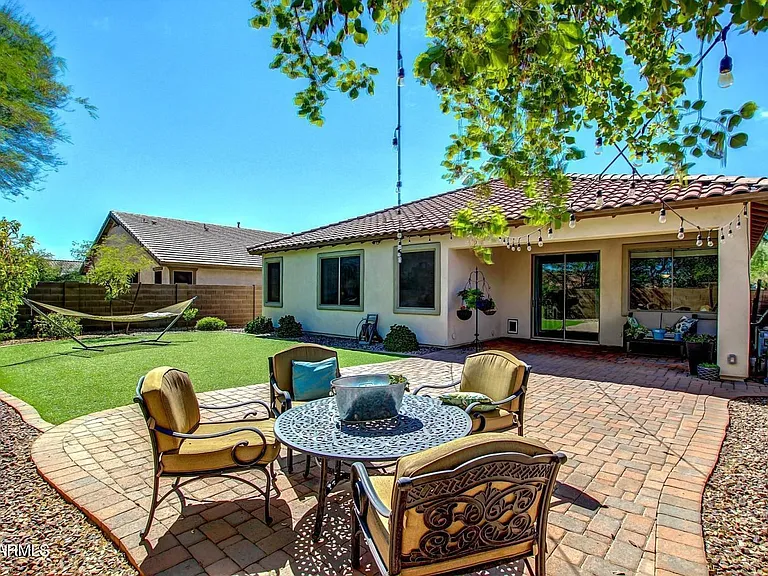 12651 W Blackstone Ln — Photo 28