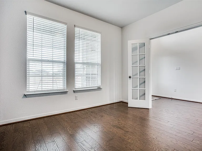 12213 Coronilla Bnd — Photo 3