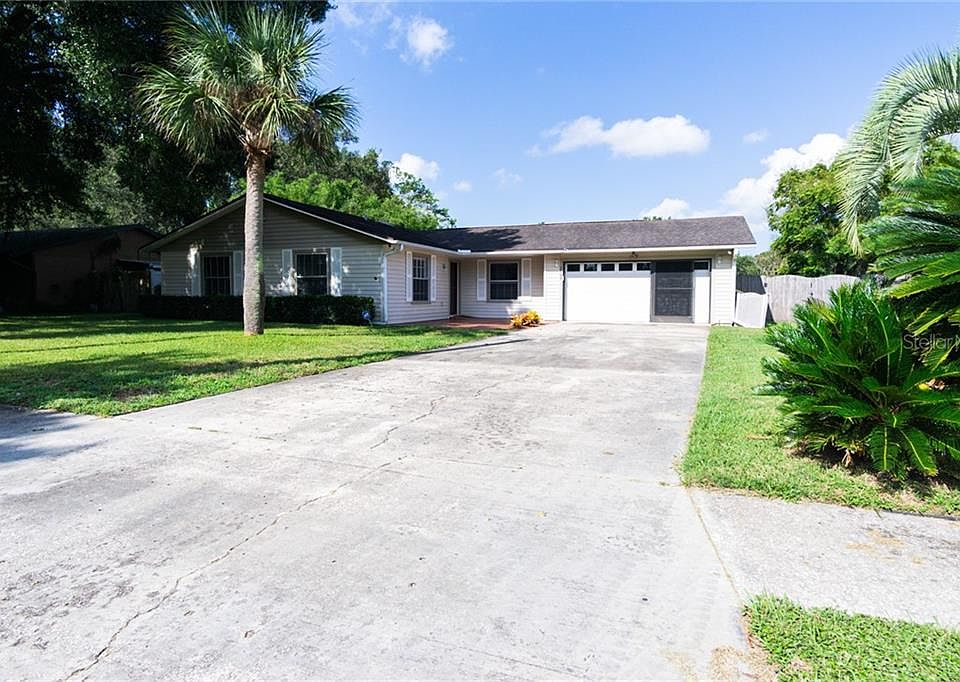 1st image of 3009 Cross Fox Dr