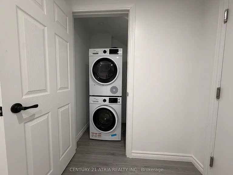 43 Creedon Cres #BASEMENT — Photo 10