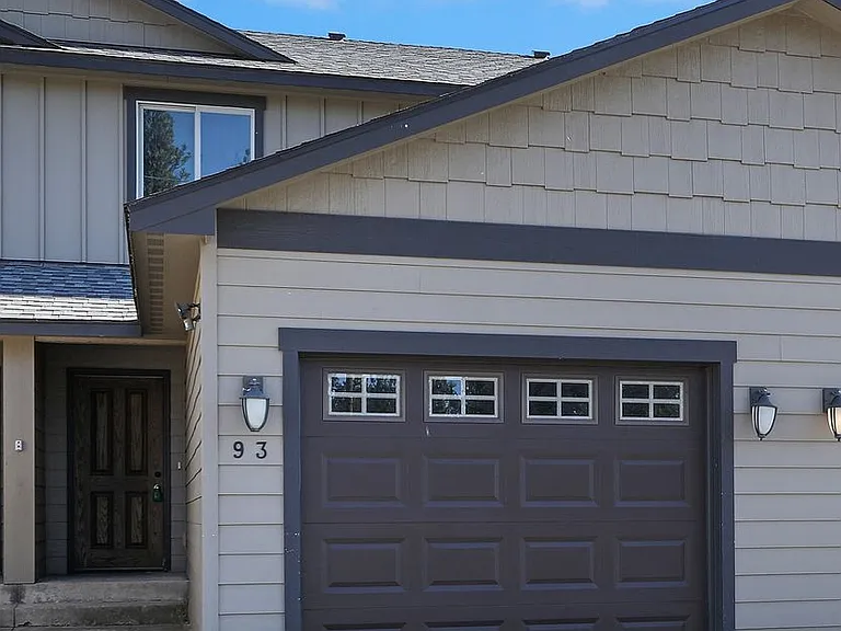 91 Alki St — Photo 1