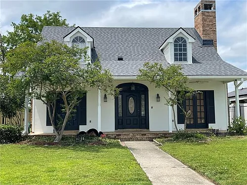2095 Golfview Dr Photo 1