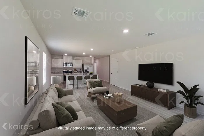 3 bed, 2.0 bath, 1276 sqft, $1,795 — Photo 2