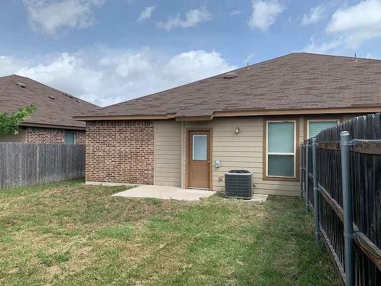 506 Creekside Frst — Photo 29
