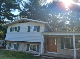 1169 S Miller Rd, Saginaw, MI 48609